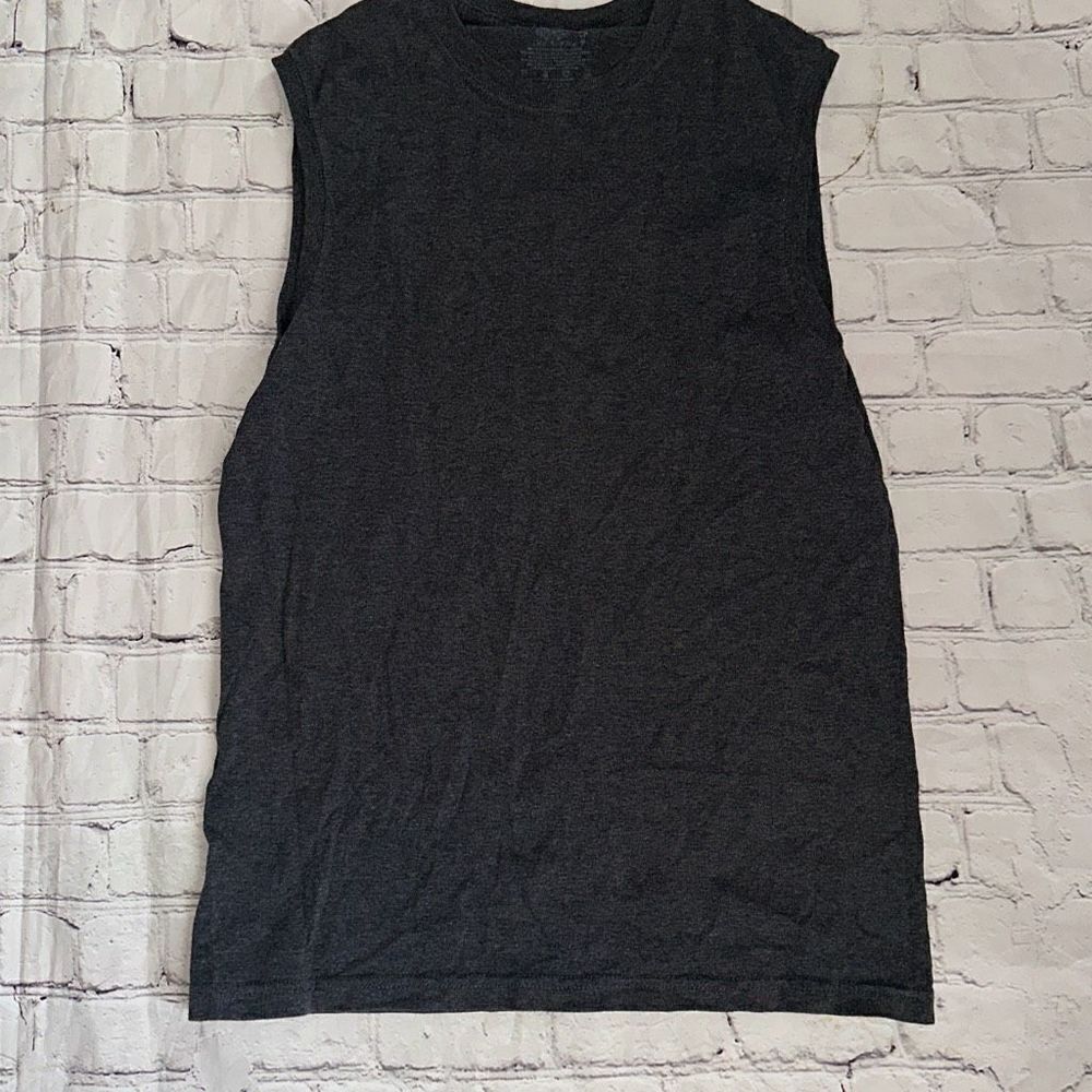 Fruit of the loom cut off tee